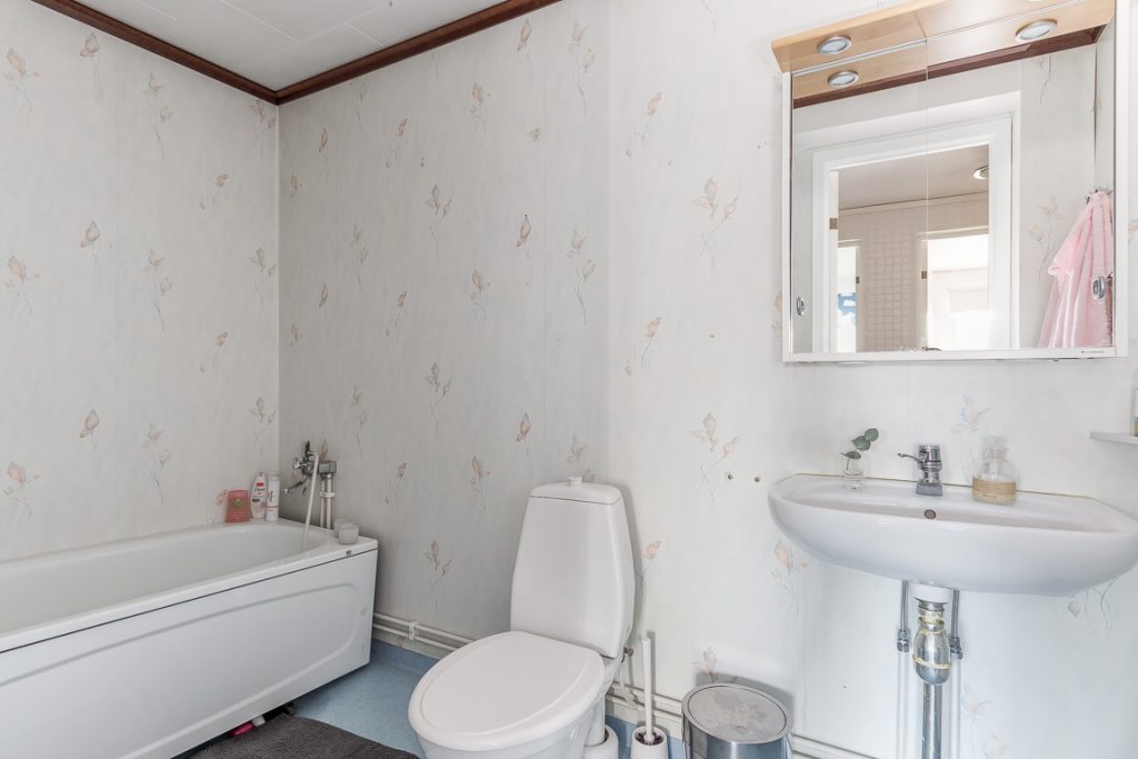 13-206518_pipersbacke14_9783_fb